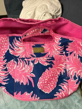 Lilly Pulitzer pineapple blue with hot pink tote cooler beach bag